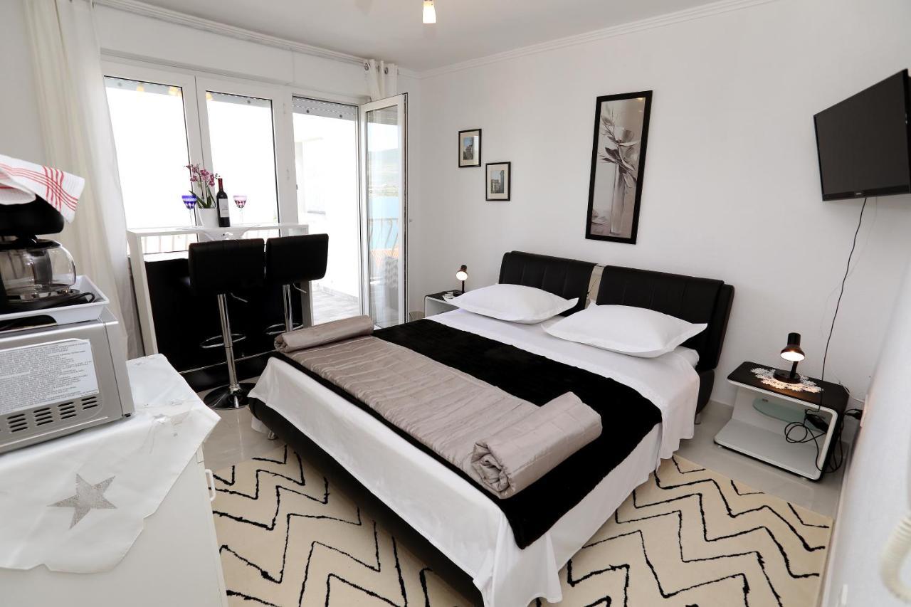 Apartments Itd Trogir Exterior photo