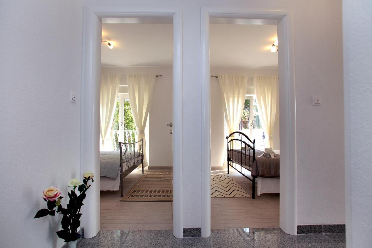 Apartments Itd Trogir Exterior photo
